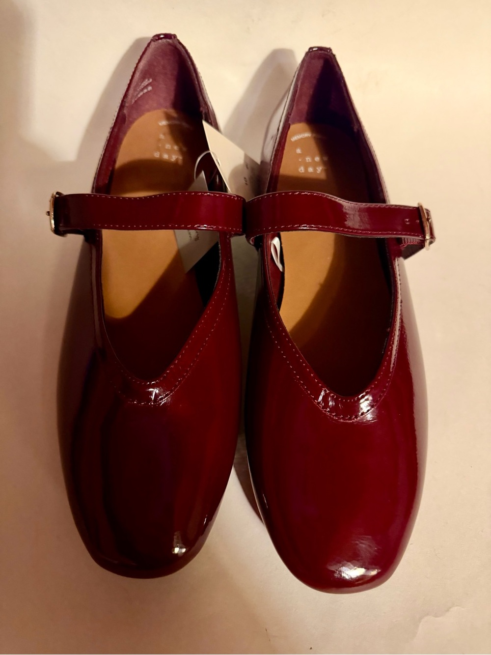 NWT a new day Suze 10 Women's Burgundy Patent Mary Jane Flats